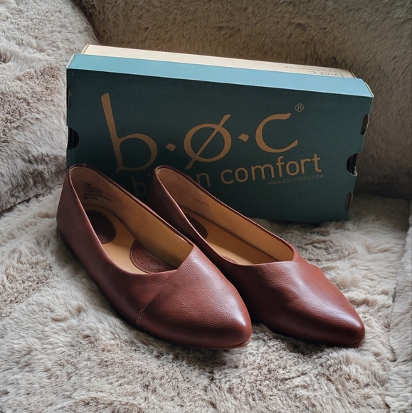 Boc Janella Light Brown Pointed Toe Flats - Picture 2 of 9